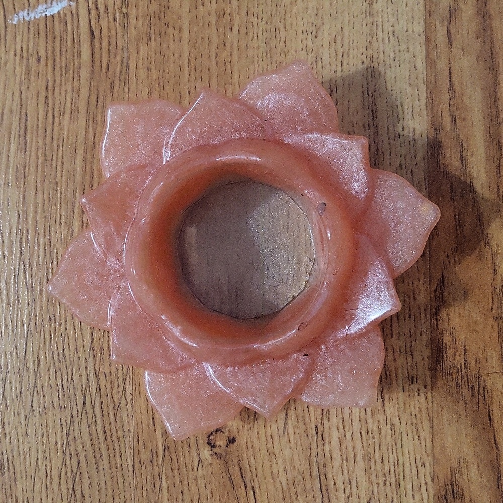 Resin lotus flower